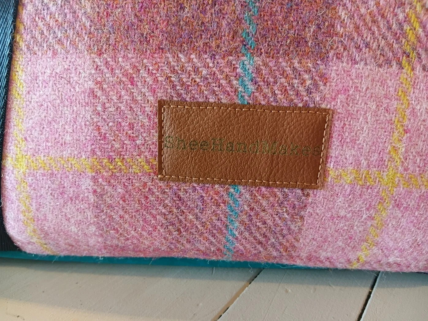 Large Harris Tweed® Tote Bag - Pink 2