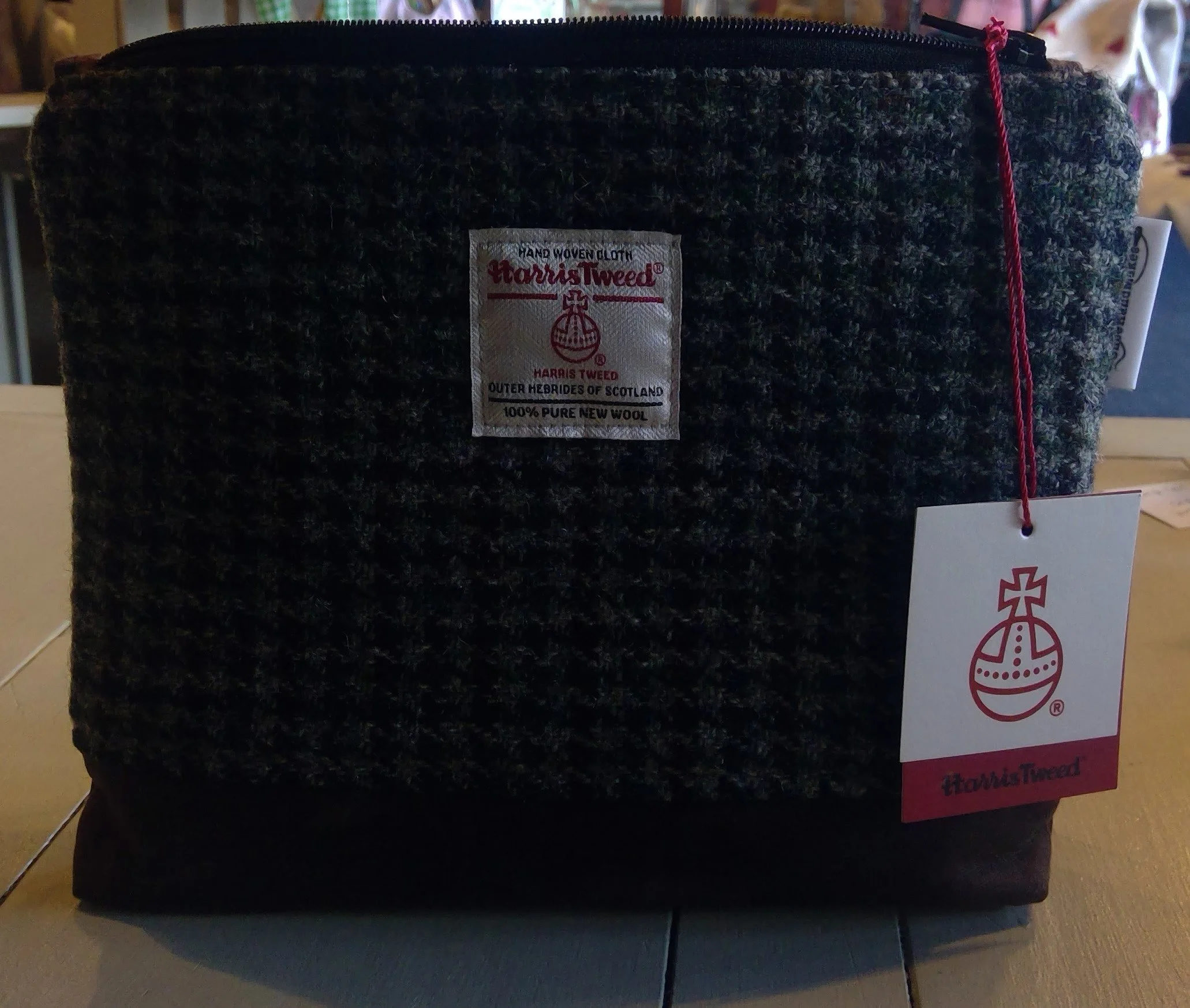 Large Harris Tweed® Pouch - Vintage Dogtooth