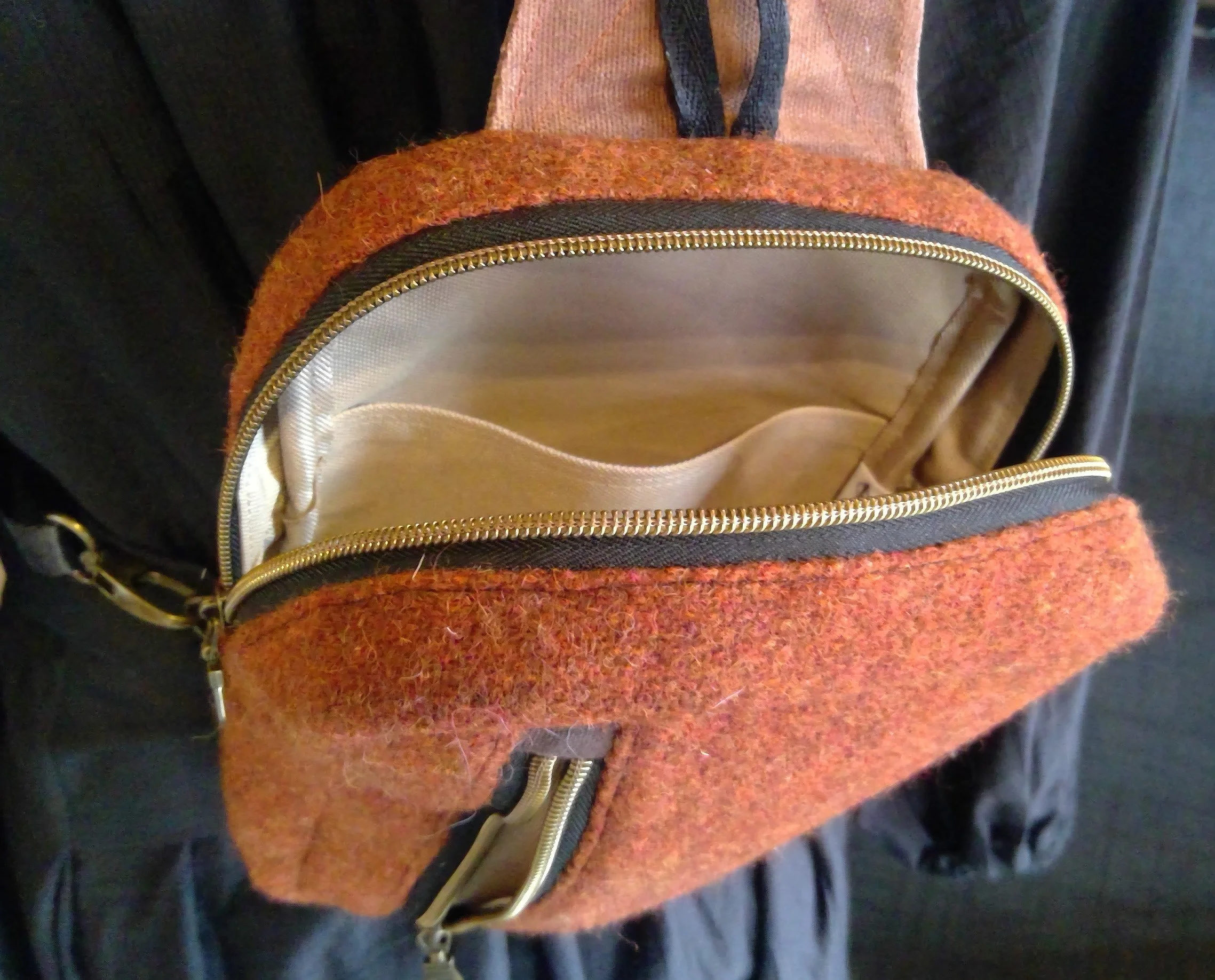 Harris Tweed® Sling Bag - Rusty Orange